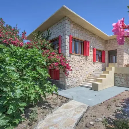 Holiday home Bougainvillea Seaview In Milos *